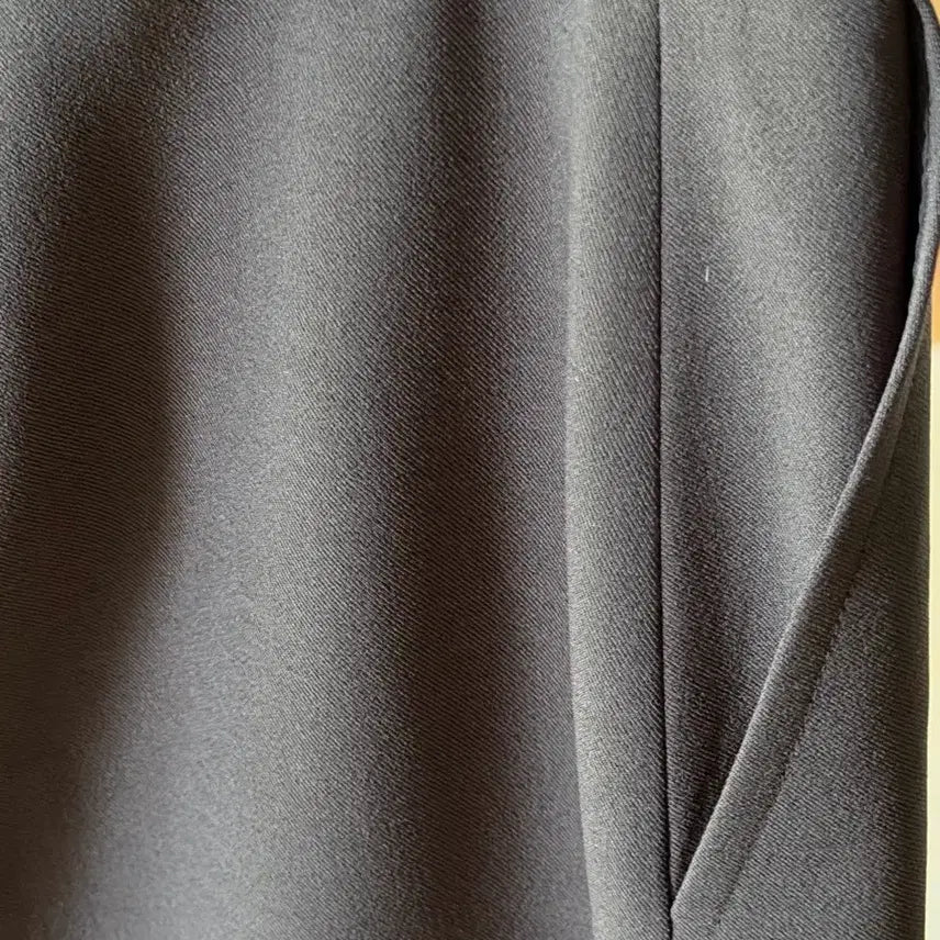 [BUNJANG] SIE Charcoal Skirt (Slacks Material) / 최종가 SIE시에 차콜 스커트 L(슬랙스 재질)