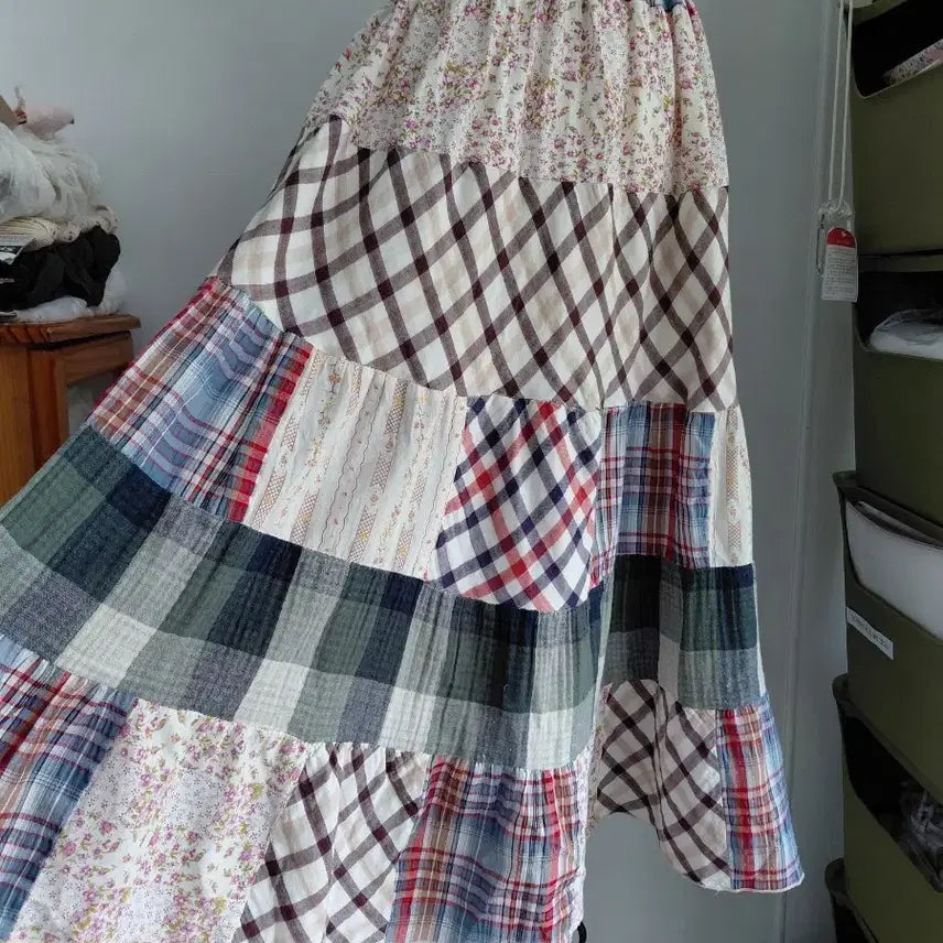[BUNJANG] Vintage Patchwork Ruffle Long Skirt / [빈티지] 패치워크 캉캉 롱 스커트