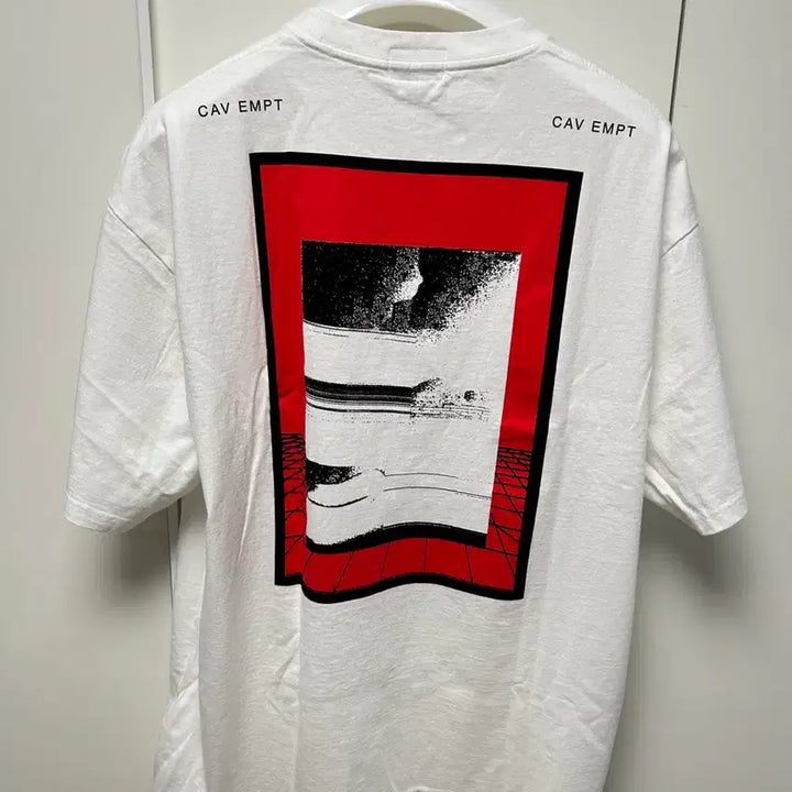 [BUNJANG] C.E (Cav Empt) 25FW White T-shirt / [XXL] 카브엠트 25FW 반팔티셔츠