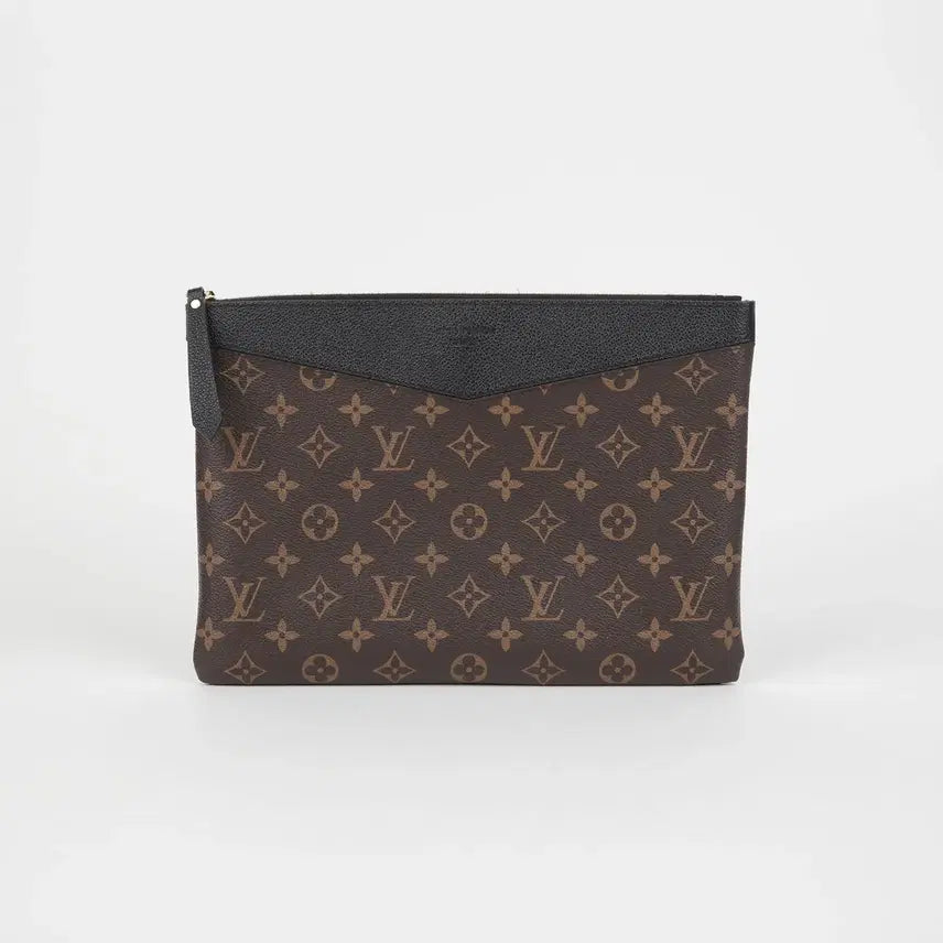 [BUNJANG] Louis Vuitton Monogram Daily Pouch Bag M62048 / 전시품급 루이비통 모노그램 데일리 파우치백 M62048