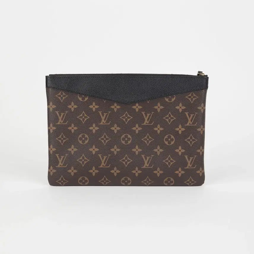 [BUNJANG] Louis Vuitton Monogram Daily Pouch Bag M62048 / 전시품급 루이비통 모노그램 데일리 파우치백 M62048