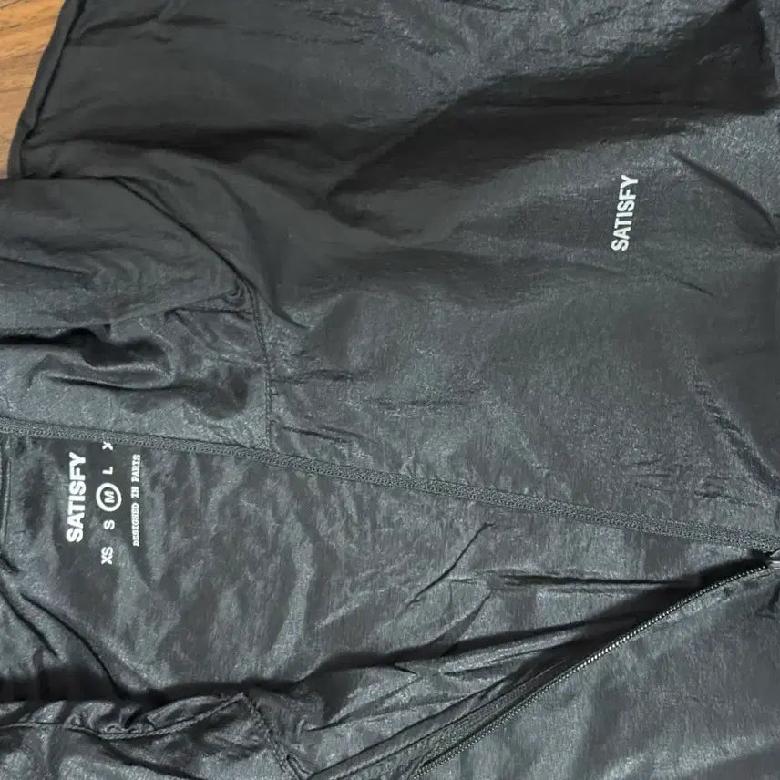 [BUNJANG] Satisfy Pertex Diamond Fuse Windbreaker Black M / 새티스파이 바람막이 블랙 m 사이즈 새상품 판매합니다