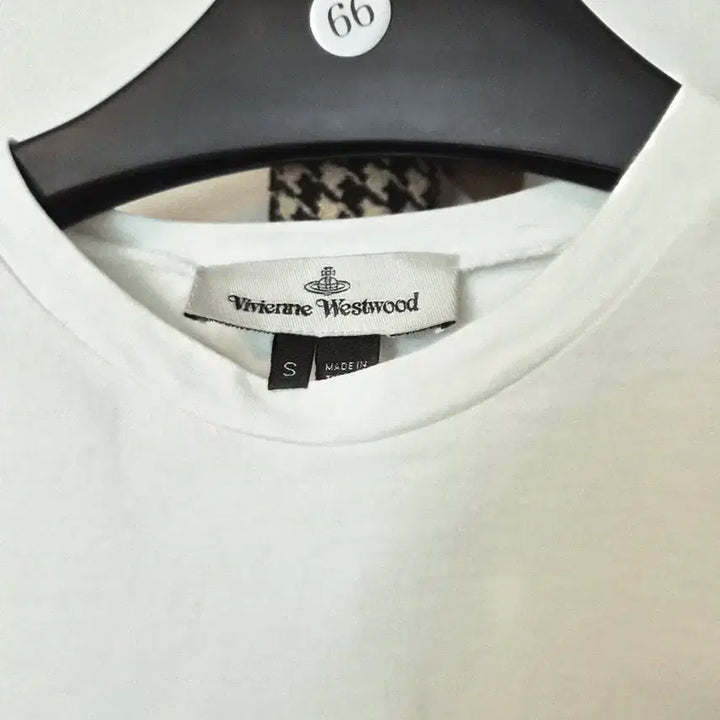 [BUNJANG] Vivienne Westwood Short Sleeve T-shirt / 비비안 웨스트우드(Vivienne Westwood)의 반팔티셔츠
