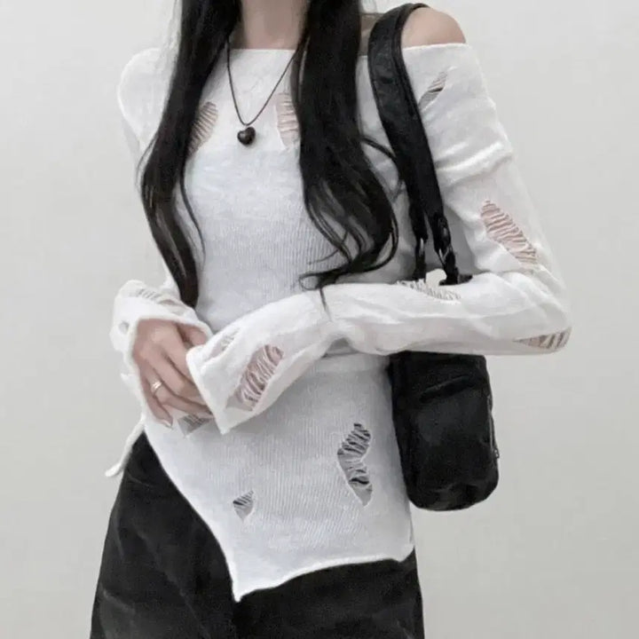 [BUNJANG] Amebly Damage Knit White / 에이블리 데미지 니트 화이트