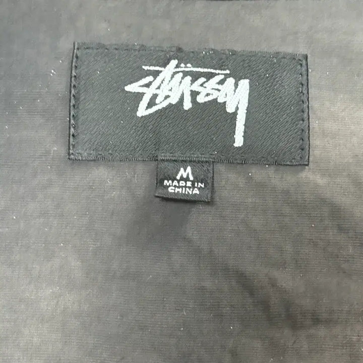 [SOLD OUT] [M] 스투시 웨이브 다이 비치 쉘 자켓 블랙