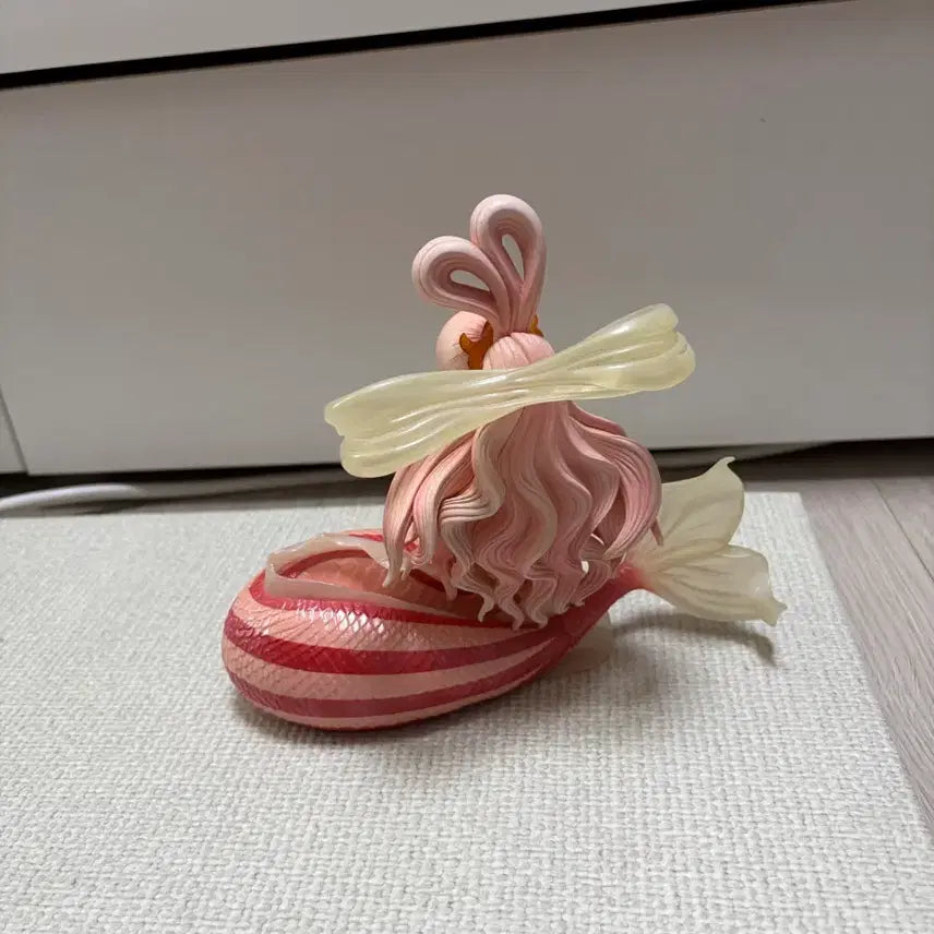 [BUNJANG] One Piece Shirahoshi Figure / 원피스 시라호시 피규어