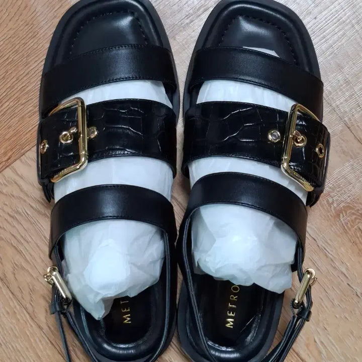 [BUNJANG] Metrociti 240 Leather Sandals / 메트로시티 240 가죽 샌들
