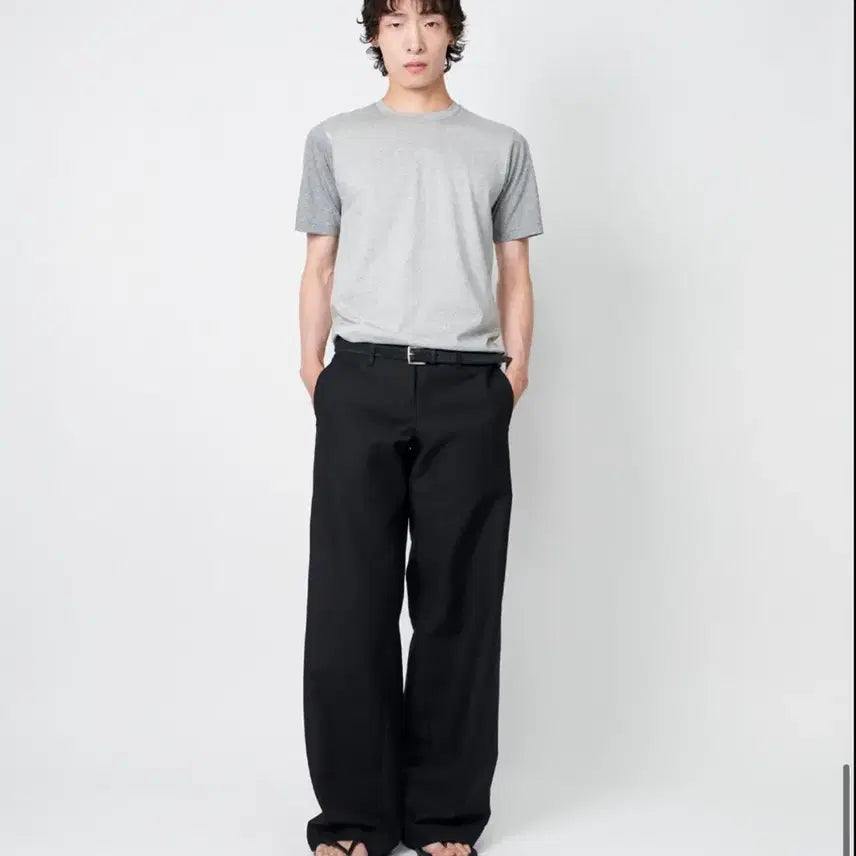 [SOLD OUT] ee 누마레 반팔티