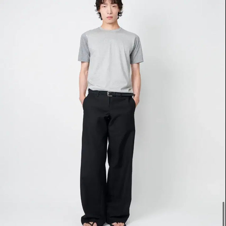 [SOLD OUT] ee 누마레 반팔티
