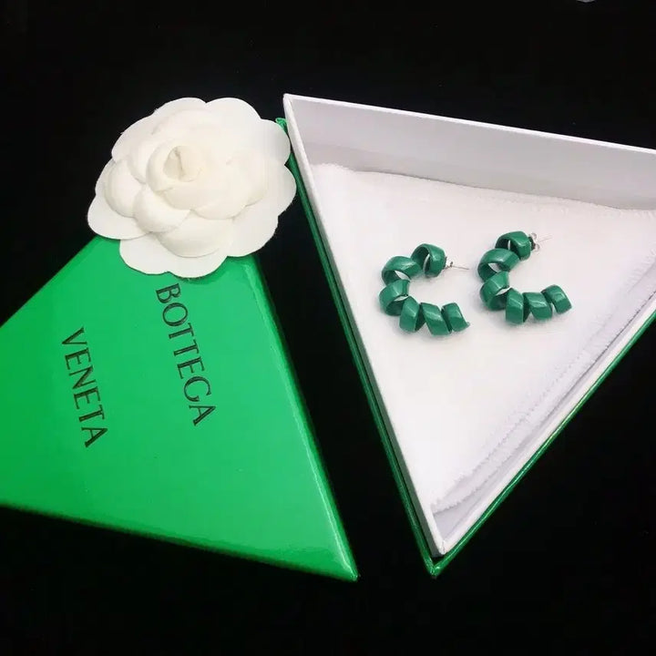 [BUNJANG] Bottega Veneta Scrunchie Earrings / 보테가 베네타 그린 스크런치 이어링