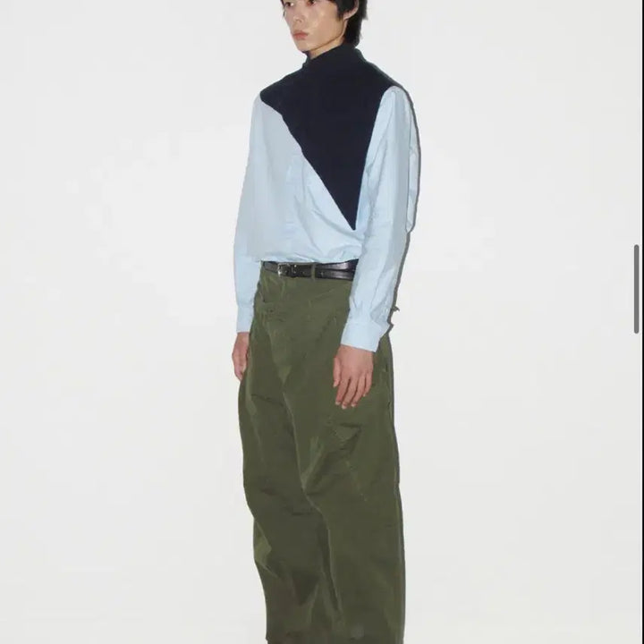 [BUNJANG] EE Numare Distressed Closure Wool Scarf - Navy / EE 누마레 DISTRESSED CLOSURE WOOL SCARF 네이비