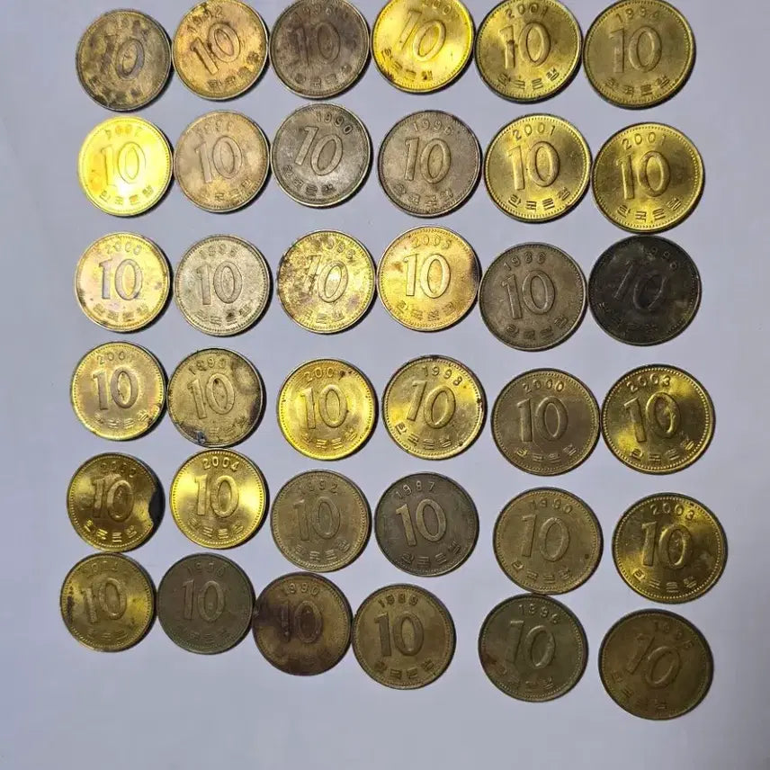 [BUNJANG] Bank of Korea 10 Won Coins (211 Pieces) / 한국은행 옛날 동전 10원 십원 사용제 211개