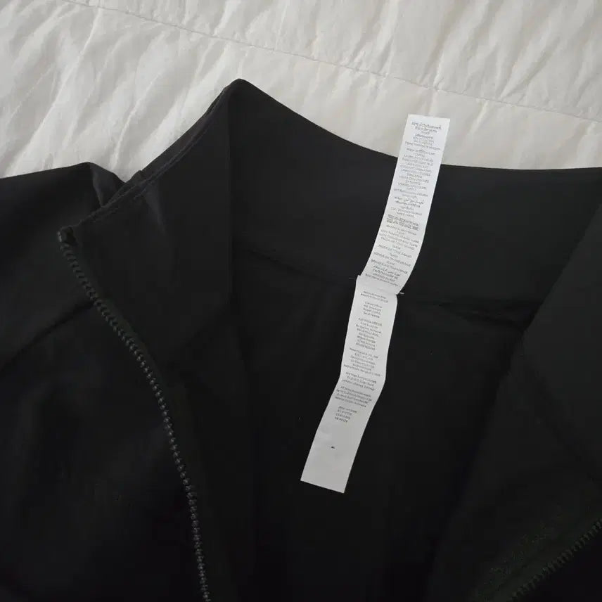 [SOLD OUT] 알로 바람막이 자켓 s