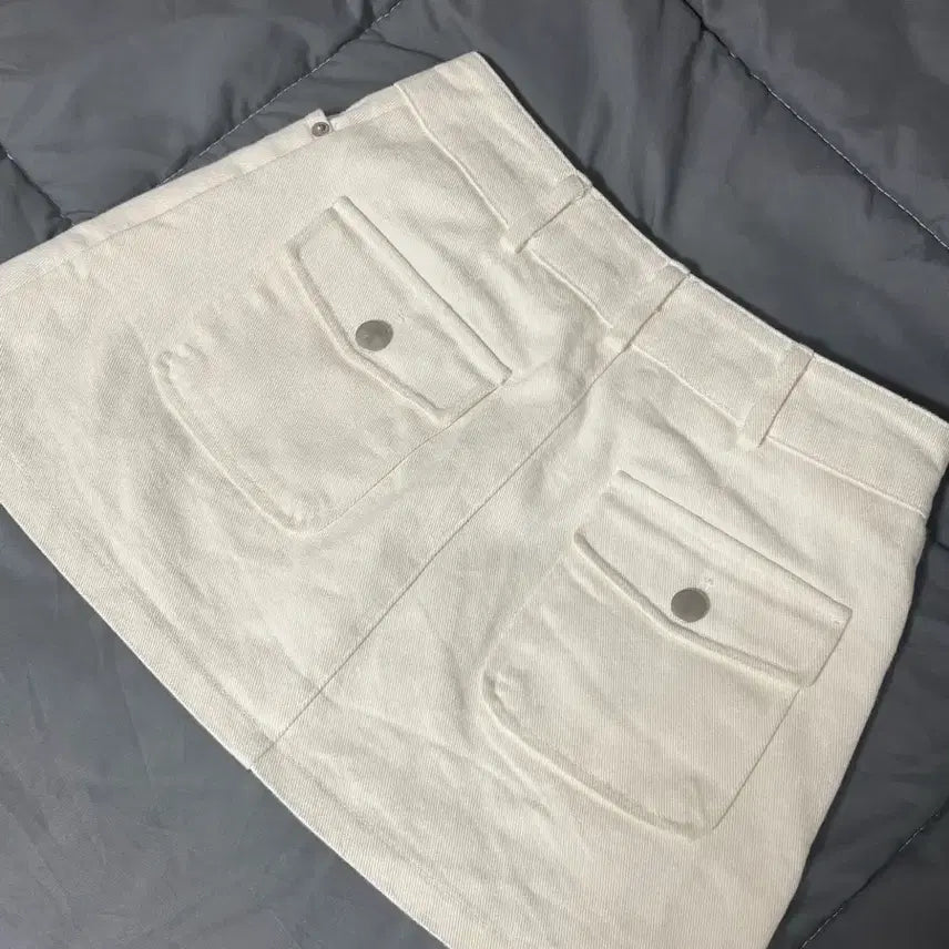 [BUNJANG] Ivory Mini Skirt S / 아이보리 미니 스커트 S