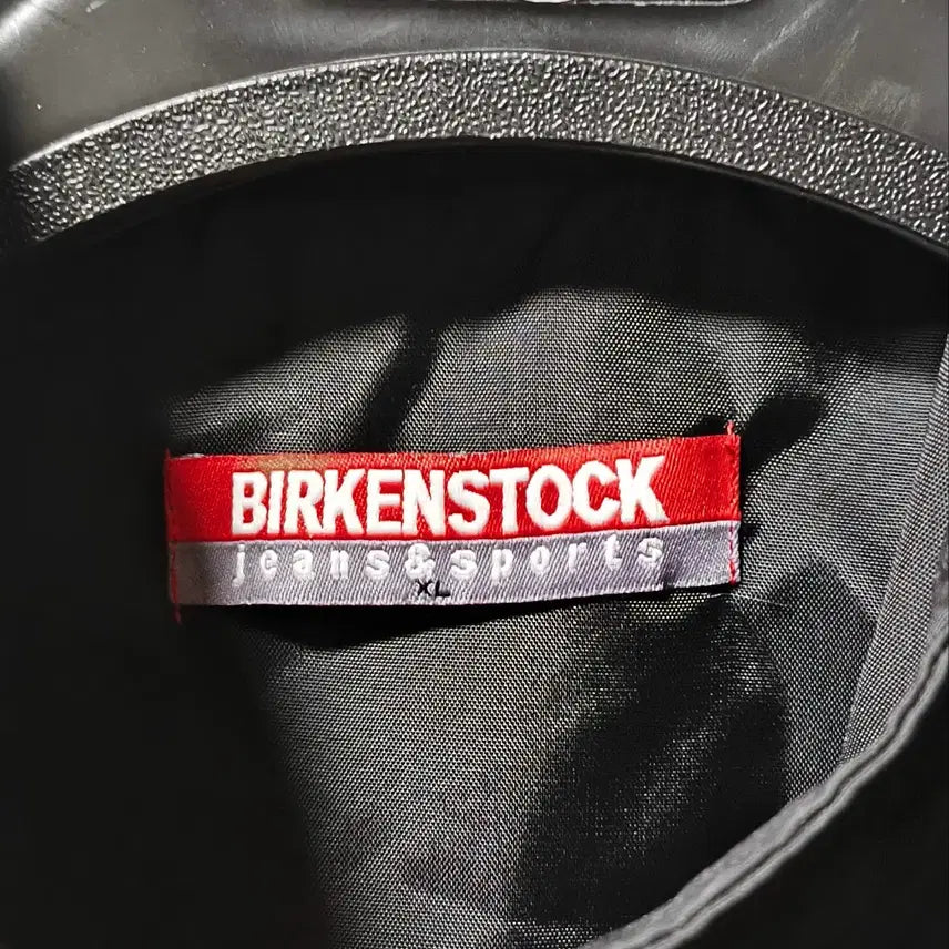 [BUNJANG] XL Birkenstock Sport Zip-Up Windbreaker / XL 버켄스탁 스포츠 집업 바람막이