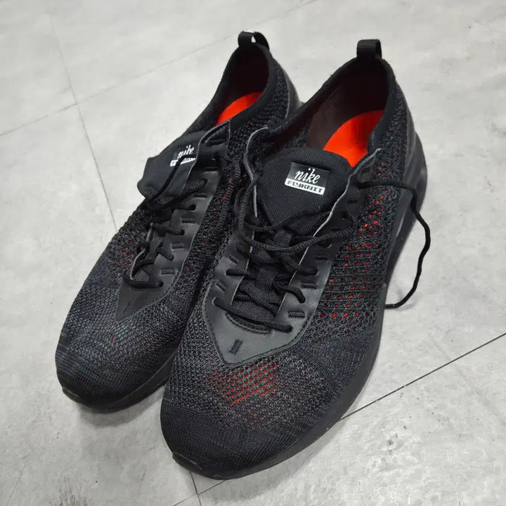 [BUNJANG] Nike Air Max Flyknit Racer Shoes (280) / 나이키 에어맥스 플라이니트 레이서 280
