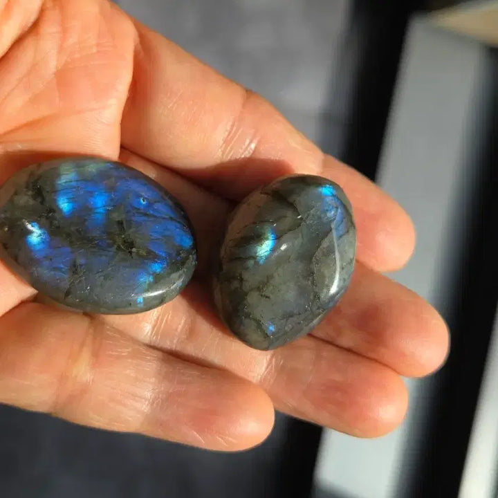 [BUNJANG] Natural Labradorite Palm Stone Set / 블루 레브라도라이트 팜스톤 2개 세트