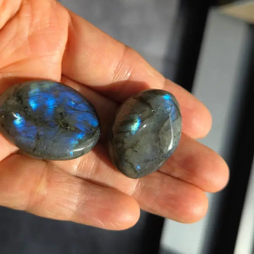 [BUNJANG] Natural Labradorite Palm Stone Set / 블루 레브라도라이트 팜스톤 2개 세트