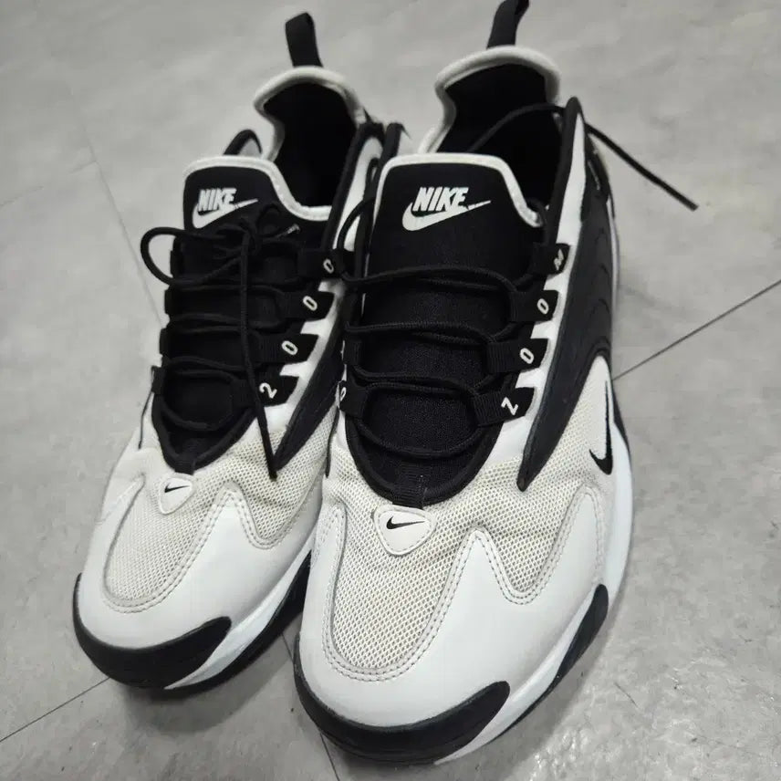 [BUNJANG] Nike Zoom 2K "Oreo" Sneakers / 나이키 줌 2K  오레오 운동화  280