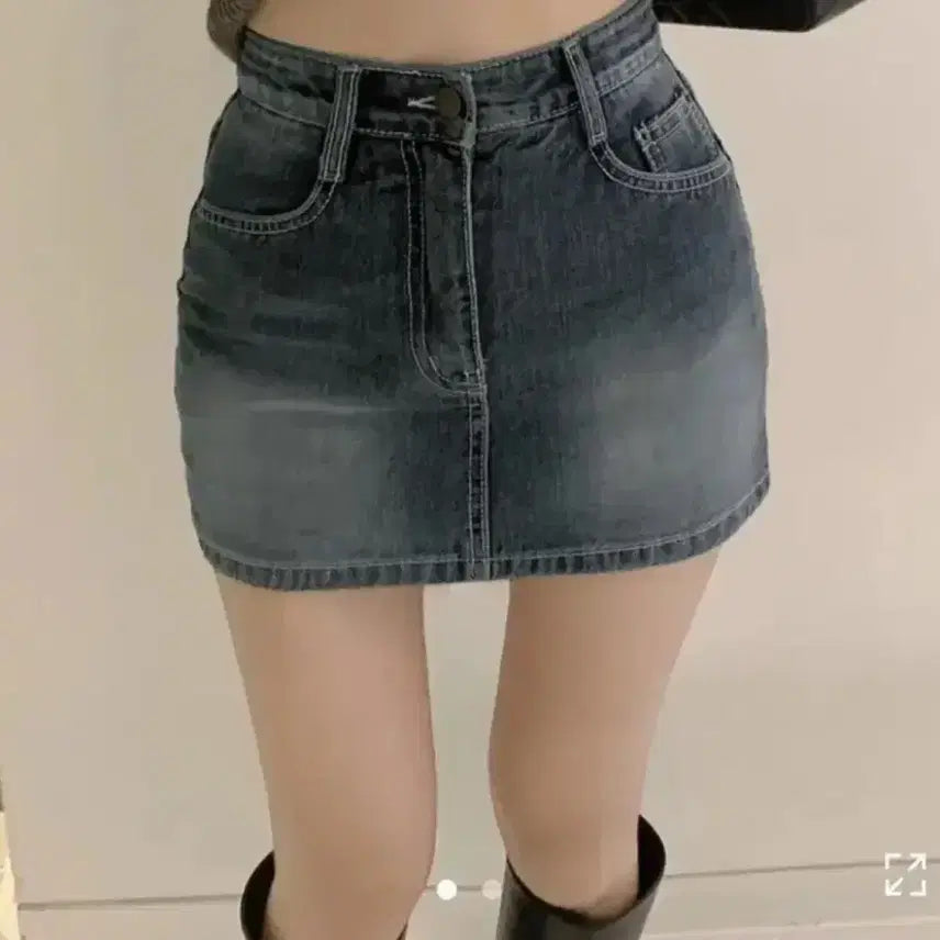 [BUNJANG] Heenyk 155 Newgen Denim Skirt / 에이블리 히니크 155 뉴젠 데님 청치마