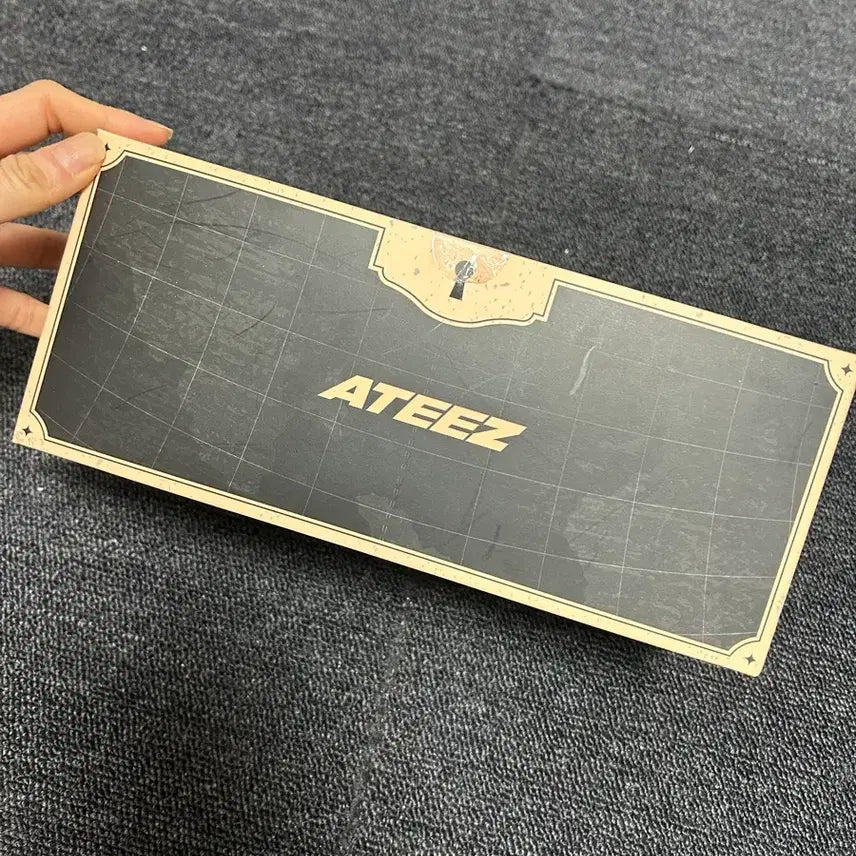 [BUNJANG] ATEEZ Lightiny ver. 2 Official Light Stick / 에이티즈 라이티니 ver.2 단순 개봉