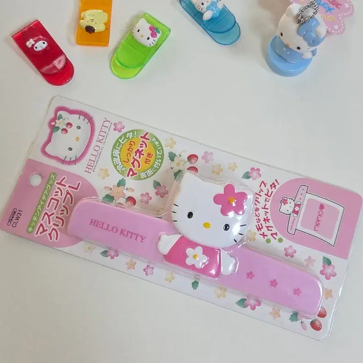 [BUNJANG] Sanrio Classic Kitty Kahana Clip Magnet (New) / 고전키티 카오하나 집게 마그넷 새상품