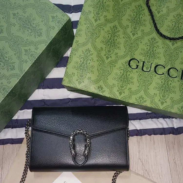 [BUNJANG] Gucci Dionysus Black Chain Shoulder Bag / 구찌 디오니소스 블랙 체인 숄더백