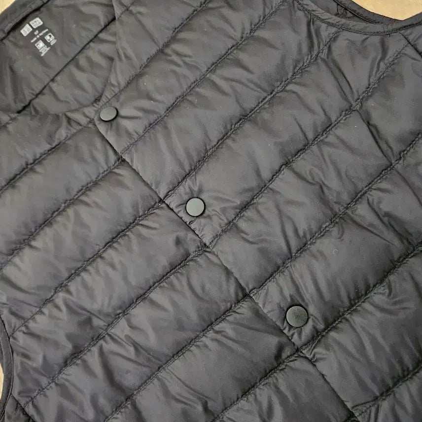 [BUNJANG] Uniqlo Lightweight Vest (XS) / 유니클로 경량조끼(xs)