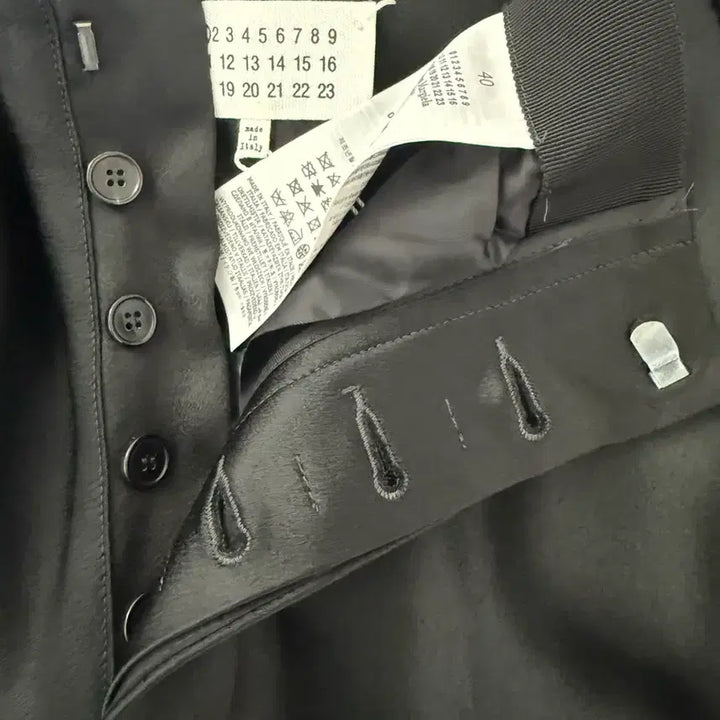[SOLD OUT] 마르지엘라 Margiela 블랙 와이드 팬츠 비스코스 40
