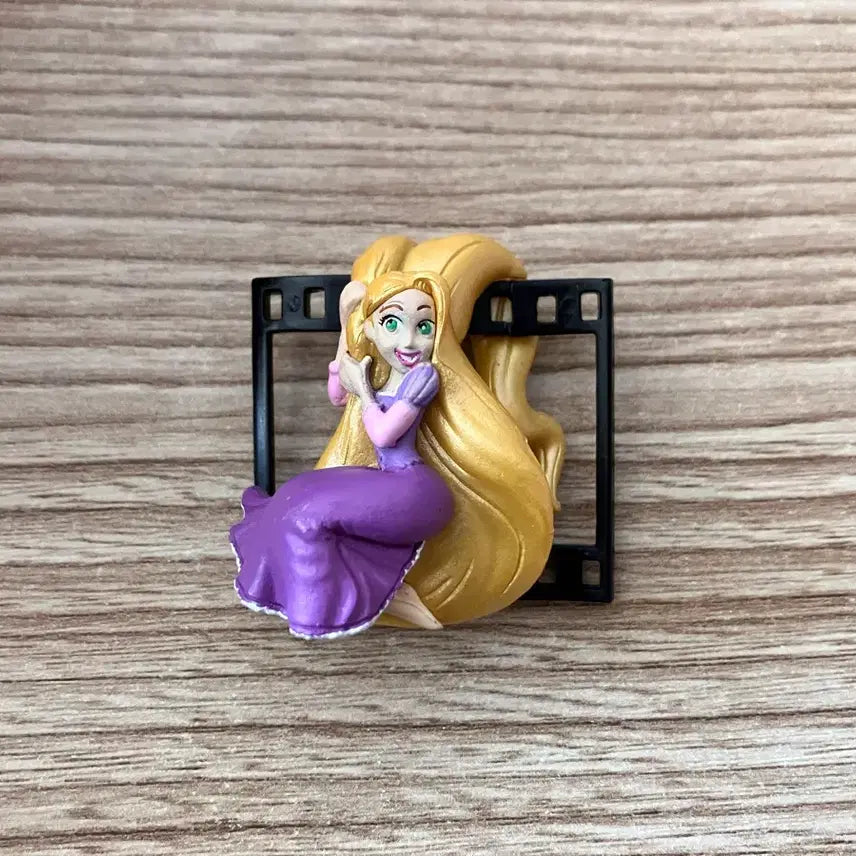 [BUNJANG] Disney Tangled Rapunzel Movie Figure / 디즈니 라푼젤 무비 피규어