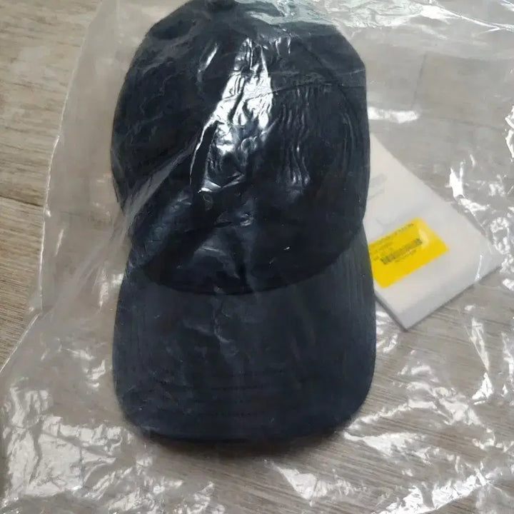 [SOLD OUT] 아워레가시 네오 왁스 볼캡