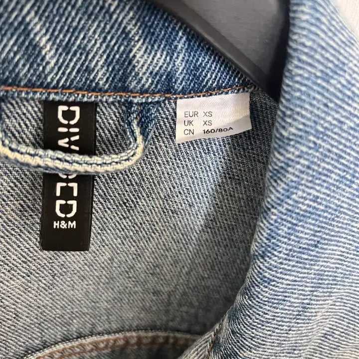 [BUNJANG] H&amp;M Denim Jacket (New, Tried On) / H&amp;M 데님 자켓(시착만 한 새상품)
