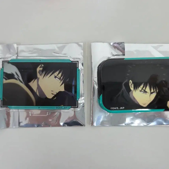 [BUNJANG] Megumi Acrylic Stand and Can Badge Bundle Set / 메구미 아크릴스탠드,캔뱃지 일괄