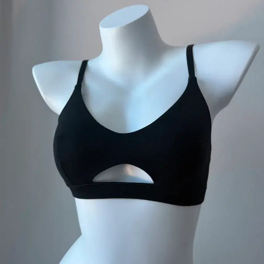 [BUNJANG] Frank And Oak Cotton Cutout Bralette - Black (S) / [새상품] 프랭크앤오크 코튼 섹시 브라렛 / 재고 여러장