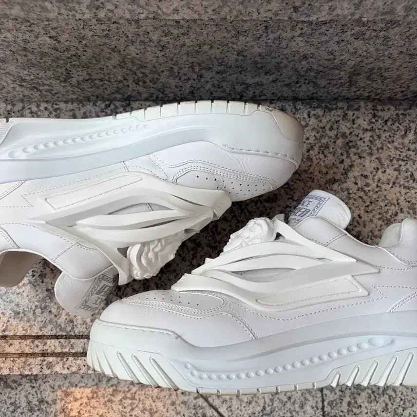 [BUNJANG] Versace Odissea White Sneakers / 베르사체/오디세이아화이트/43
