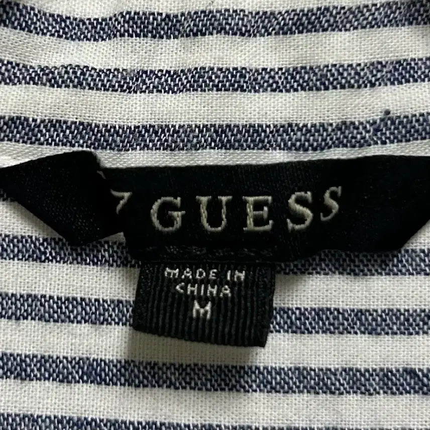 [BUNJANG] GUESS Striped Henley Neck Shirt / [여자-95]GUESS 게스 스트라이프 헨리넥 셔츠
