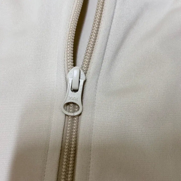 [BUNJANG] Adidas BB Track Top M Ivory Beige / 아디다스 BB 트랙탑 M 아이보리 베이지:인디고 / IZ4922