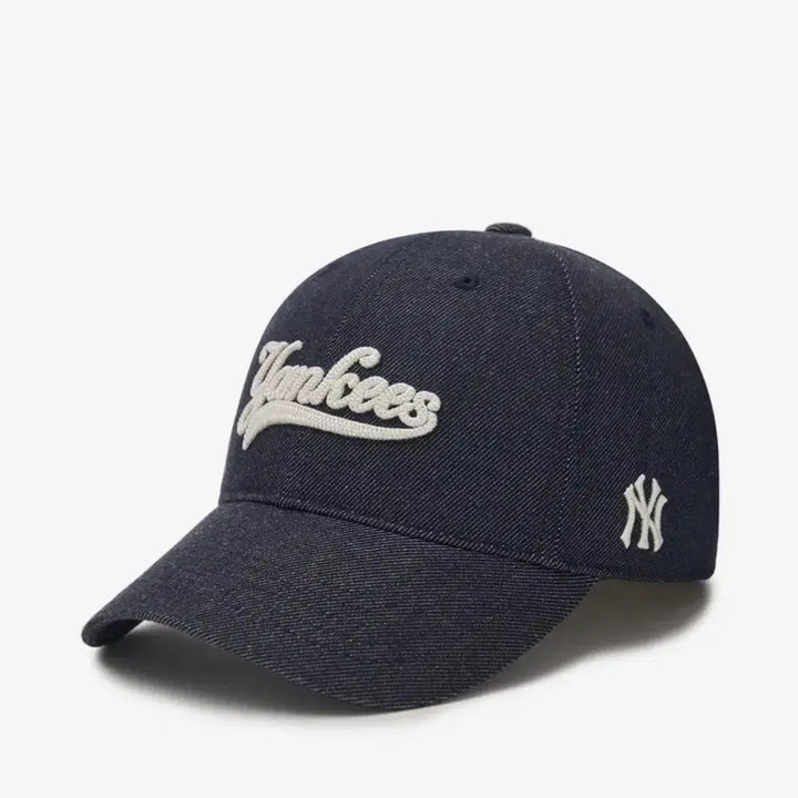 [BUNJANG] MLB Cursive Lettering Denim Unstructured Ball Cap NY (D.Navy) / mlb 컬시브 레터링 데님 언스트럭쳐 볼캡 NY (D.Navy)