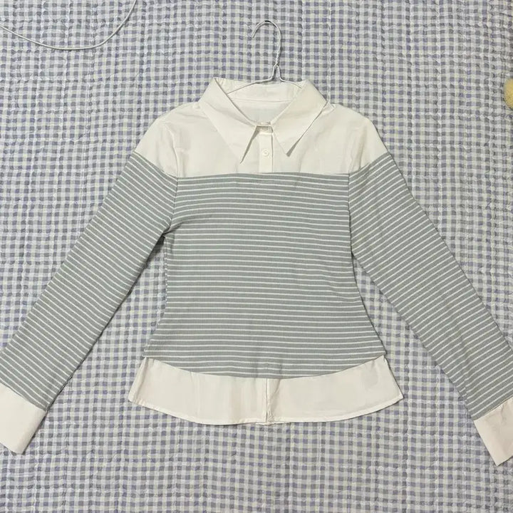 [BUNJANG] White Sora Stripe Shirt / 화이트 소라 스트라이프 셔츠