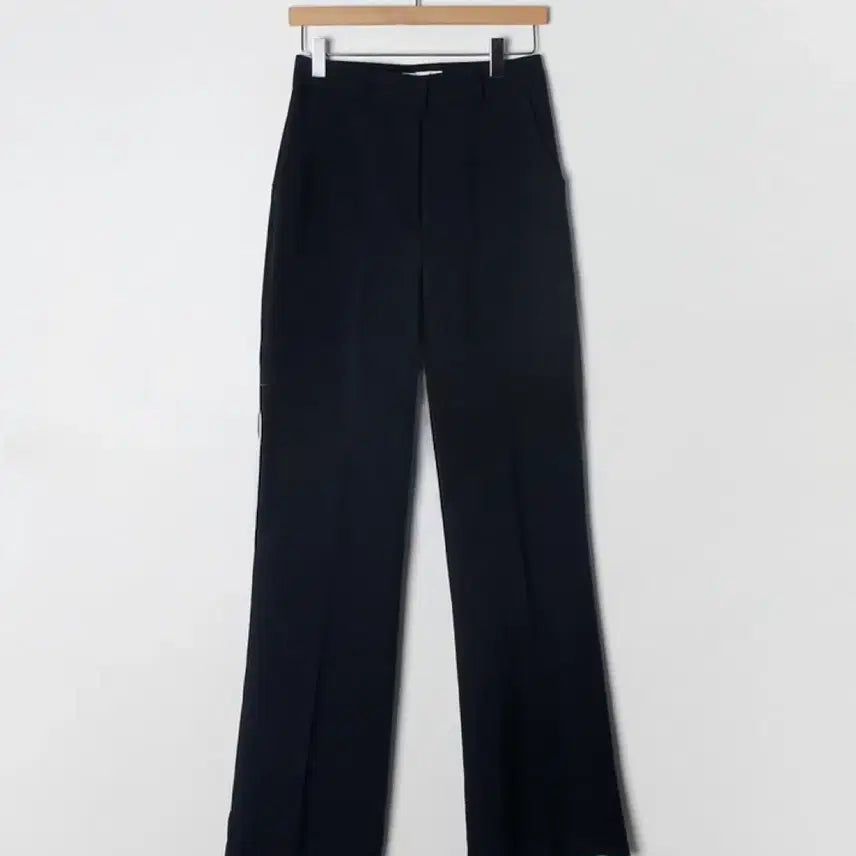 [BUNJANG] Navy Straight Fit Slacks / 슬랙스