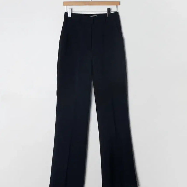 [BUNJANG] Navy Straight Fit Slacks / 슬랙스
