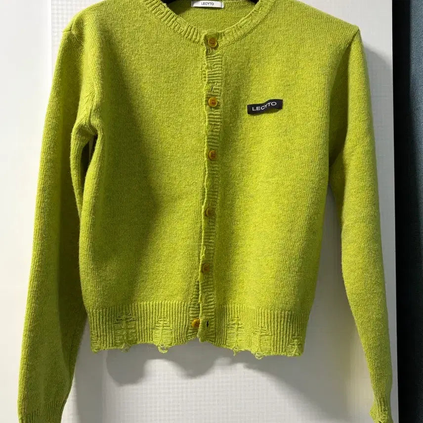 [SOLD OUT] 레씨토 가디건 그린