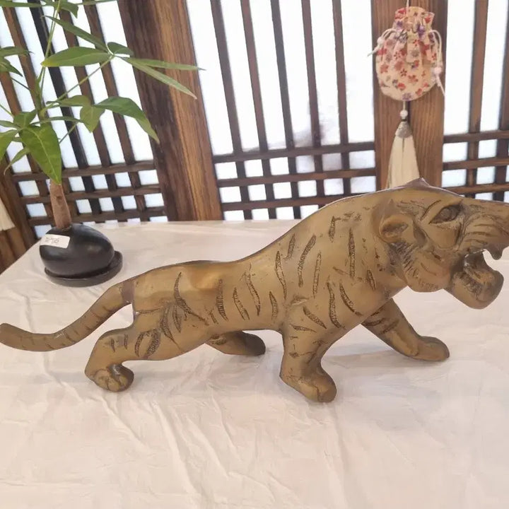 [BUNJANG] Bronze Lion Statue / 동 브론즈 사자