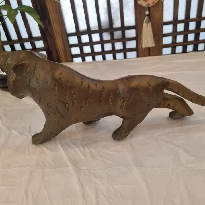 [BUNJANG] Bronze Lion Statue / 동 브론즈 사자