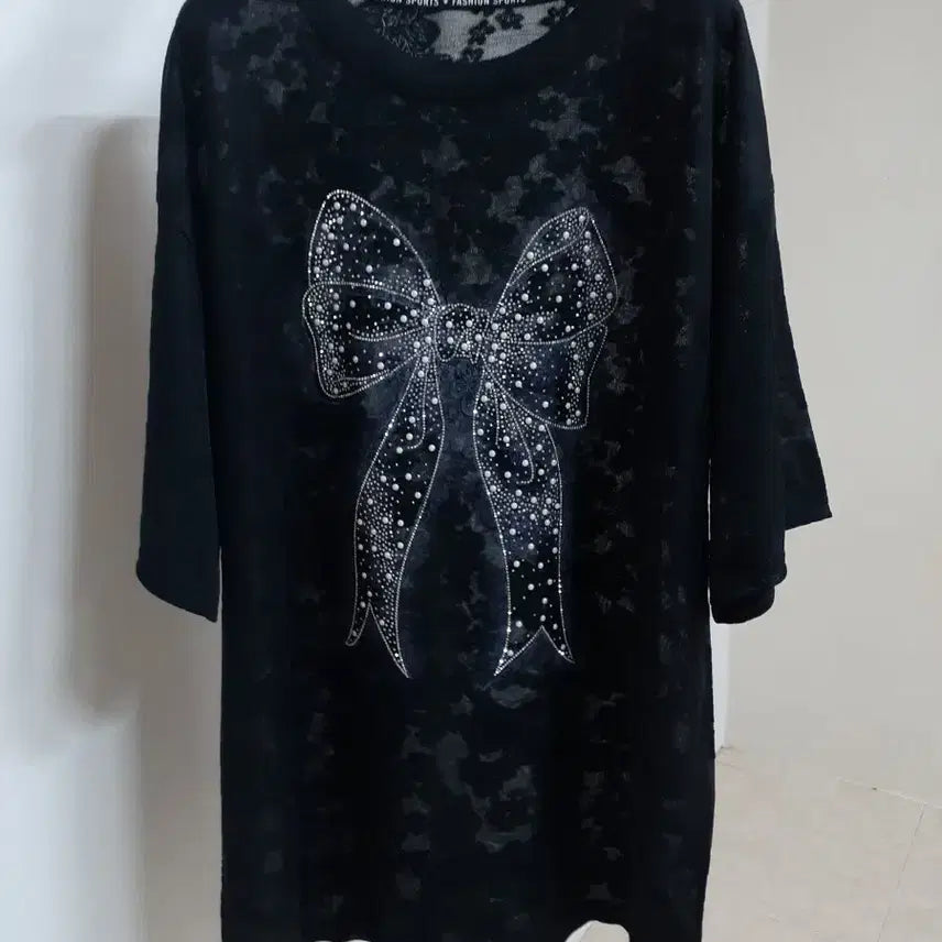 [SOLD OUT] 새상품 레이스 루즈핏 반팔티