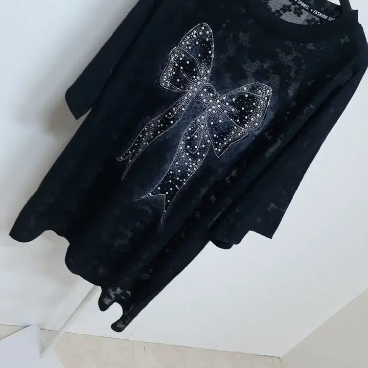 [SOLD OUT] 새상품 레이스 루즈핏 반팔티