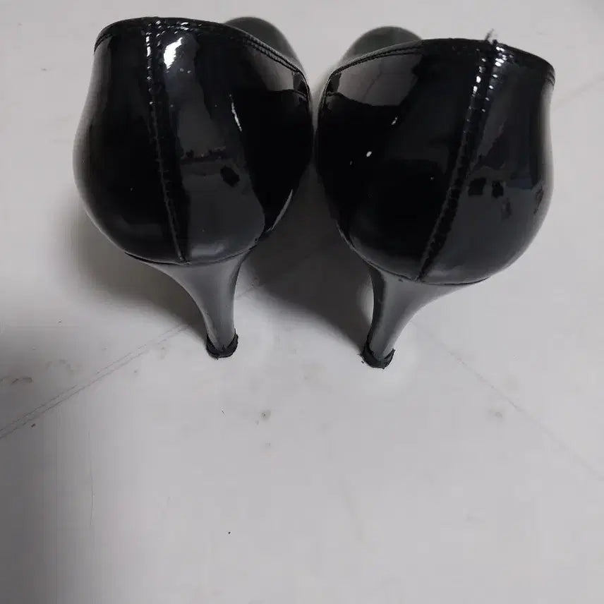 [BUNJANG] Michel by Tandy Black Basic Heel Pumps / 미쉘 바이 탠디 검정 기본 힐 구두 235~240