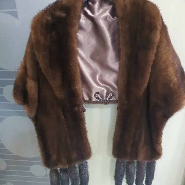 [BUNJANG] Mink Shawl Brown Cape / 밍크 숄 브라운 망토 스타일