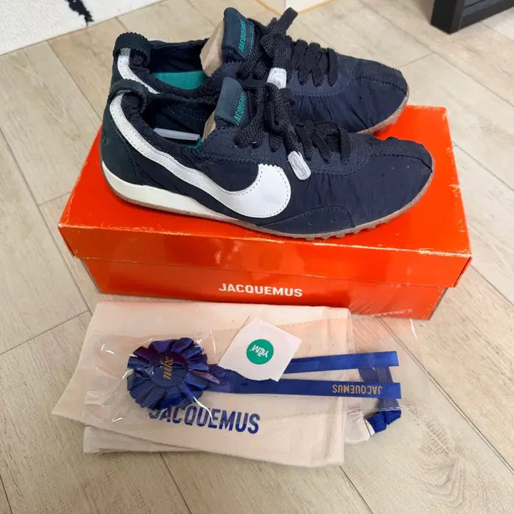 [BUNJANG] Nike x Jacquemus J Force 1 Low (240mm) / 나이키자크뮈스문240