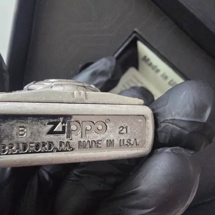 [BUNJANG] Zippo Cyber Eyes Z Lighter / (초특가)zippo 지포 미래도시를 통제하는 사이버 아이즈 Z